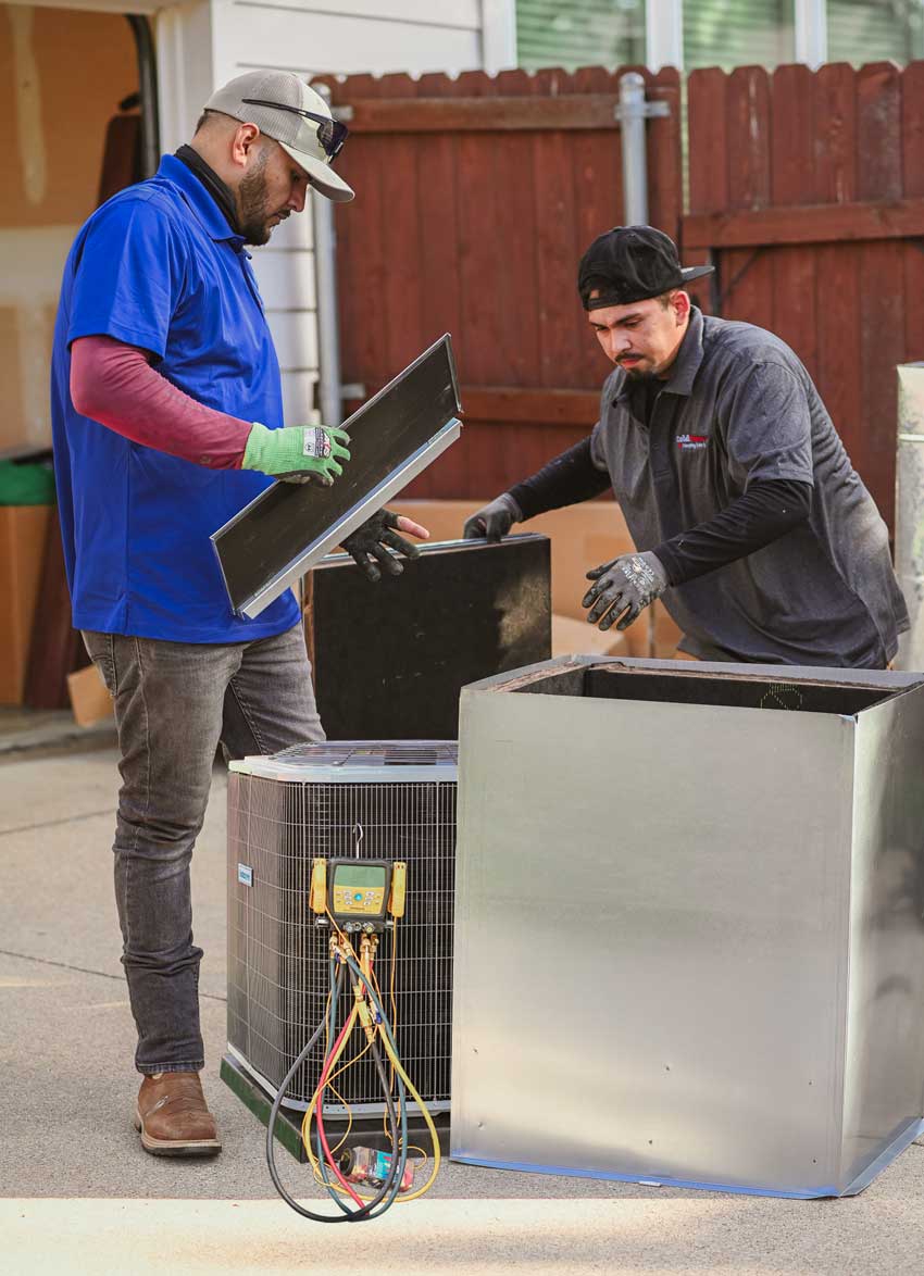 hvac-technicians-2 hvac-technicians-2